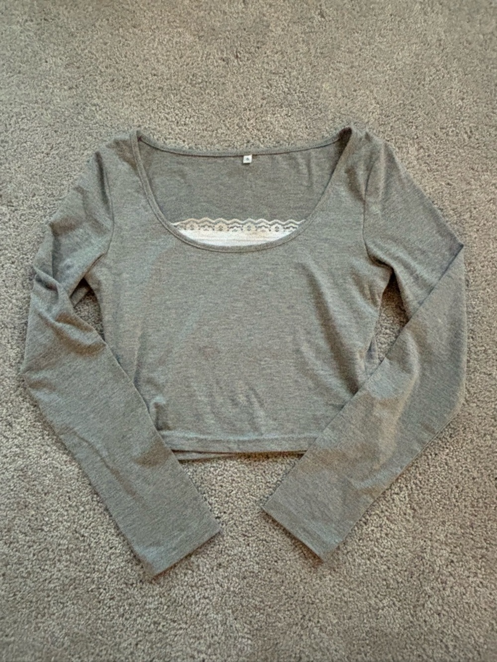 Women's Gray Long-Sleeve White Lace Scoop Neck Top